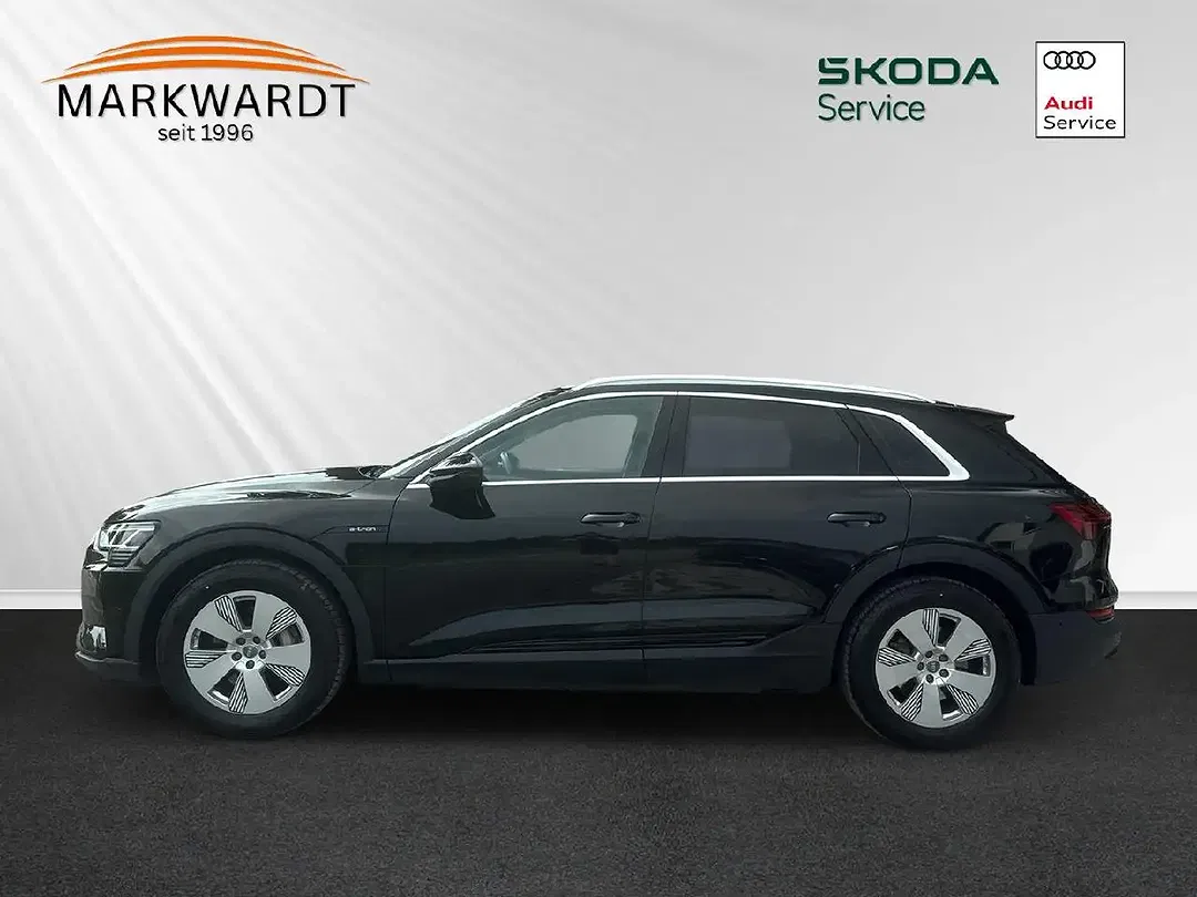 Audi e-tron - Thumbnail 2