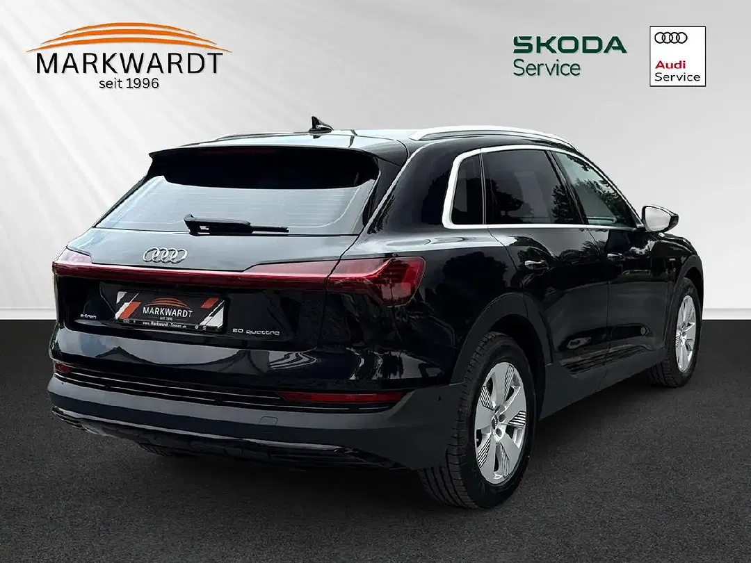 Audi e-tron - Thumbnail 7
