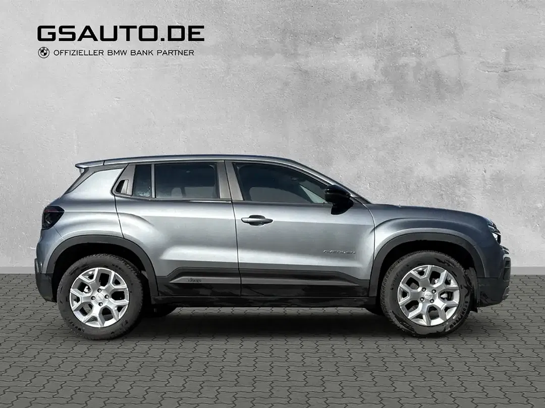 Jeep Avenger - Thumbnail 4