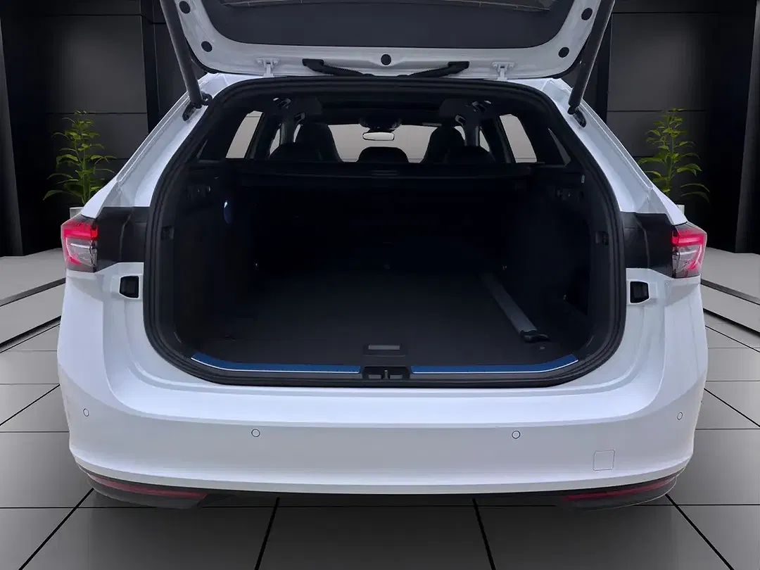 Skoda Superb - Thumbnail 5