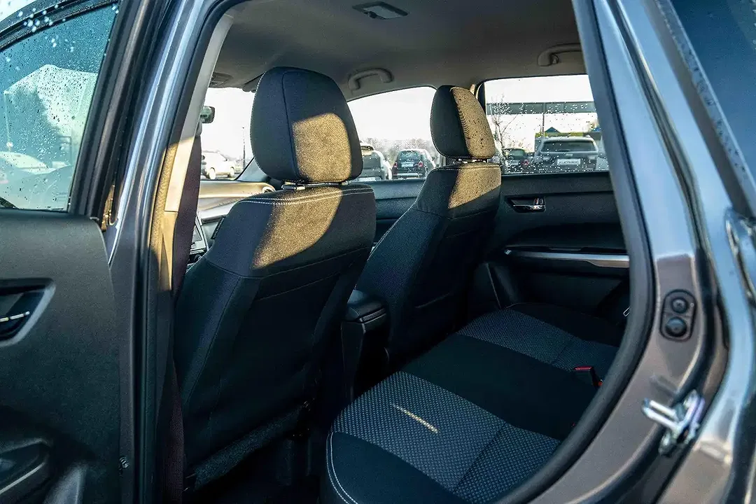 Suzuki Vitara - Thumbnail 11