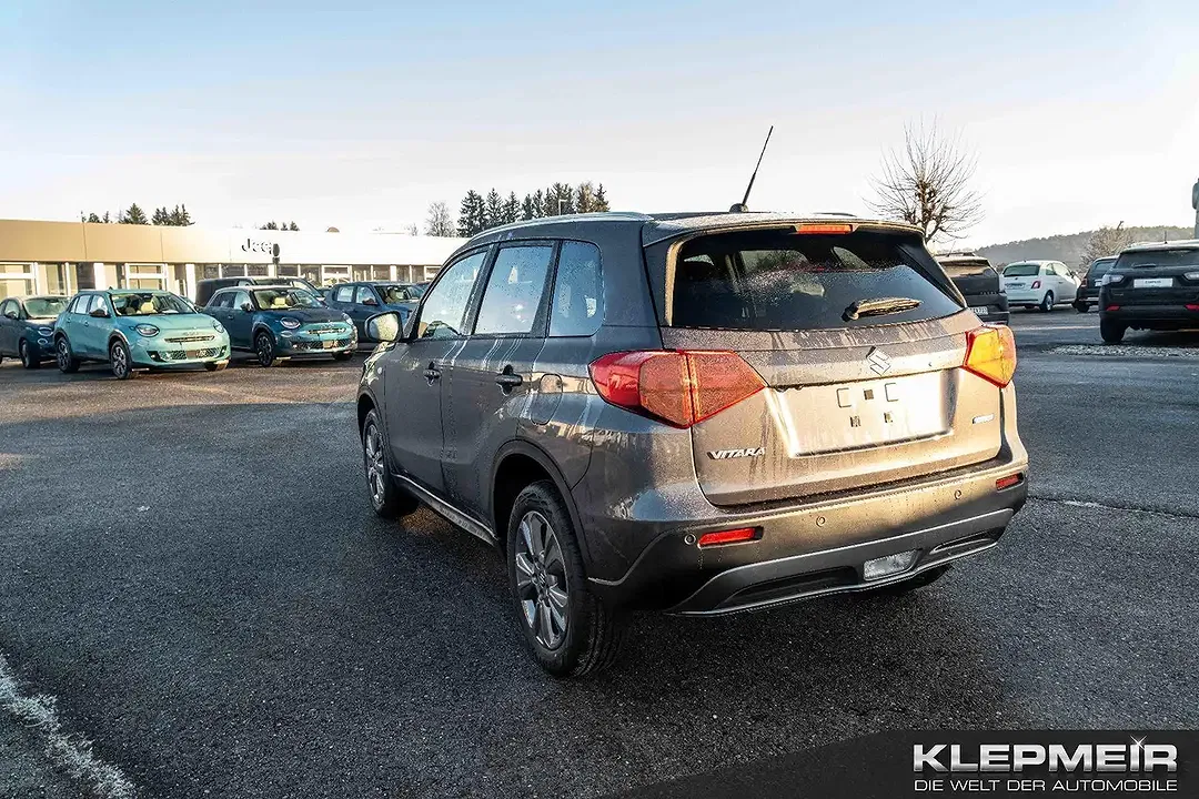 Suzuki Vitara - Thumbnail 7