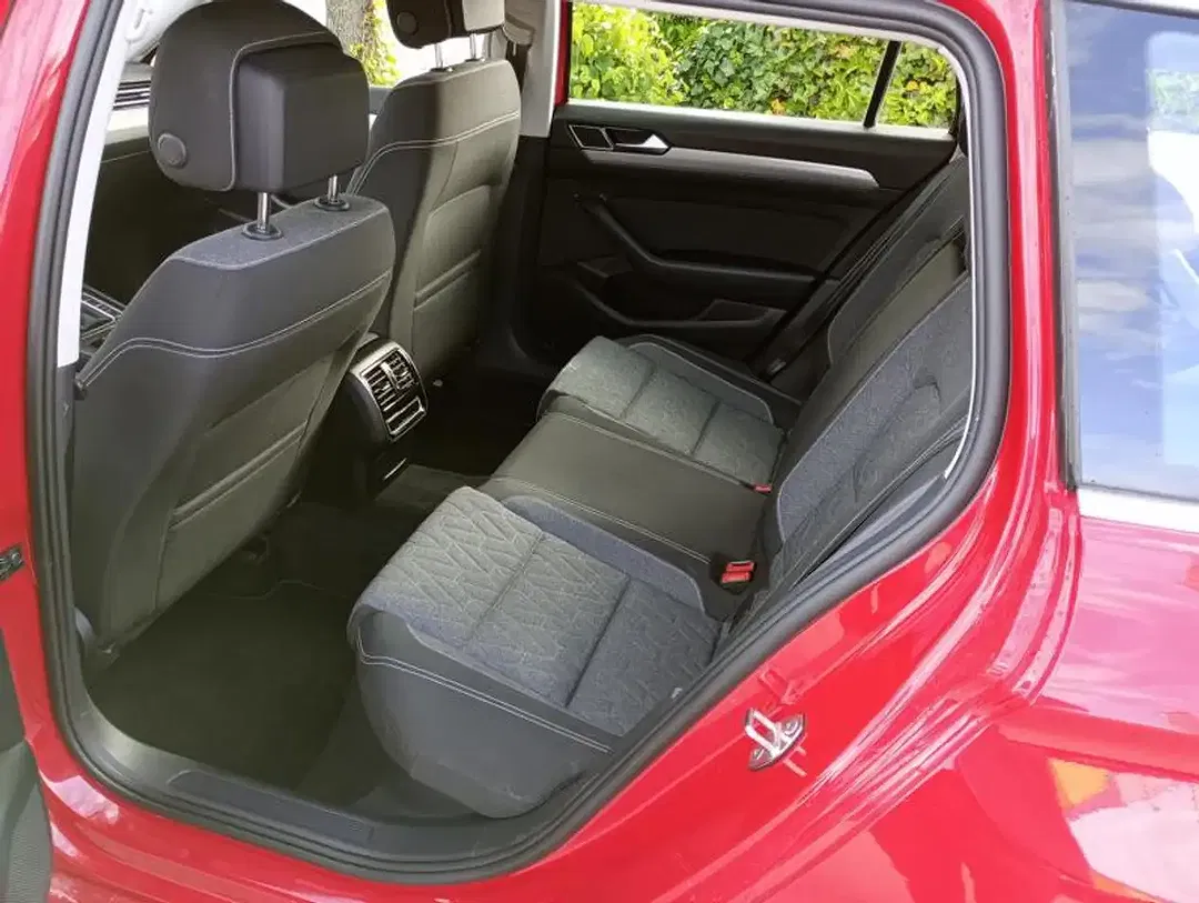 Volkswagen Passat Variant - Thumbnail 6