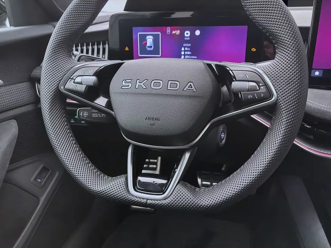 Skoda Superb - Thumbnail 13
