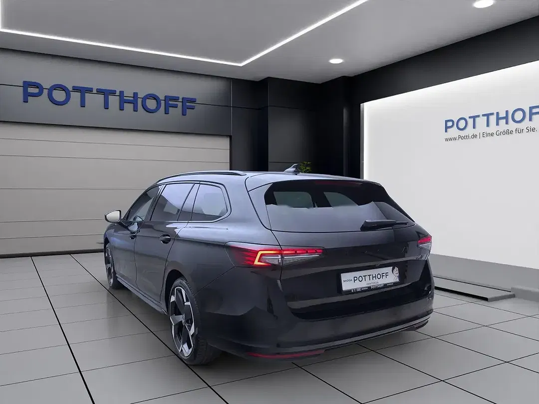 Skoda Superb - Thumbnail 3