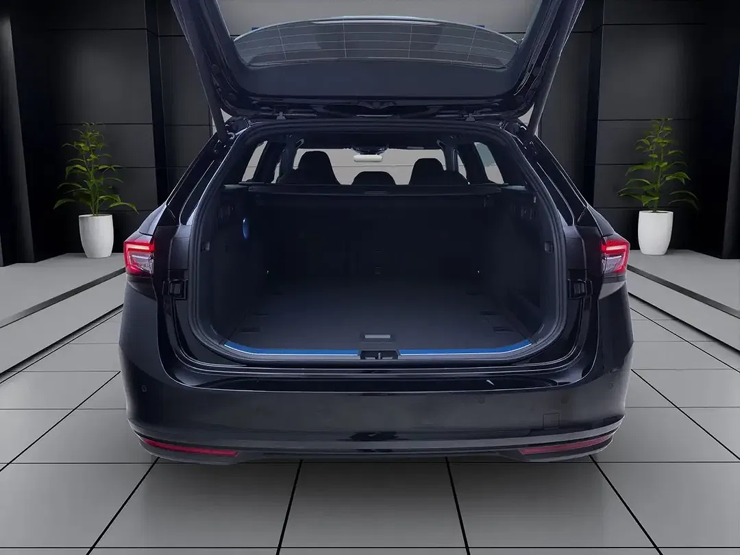 Skoda Superb - Thumbnail 5