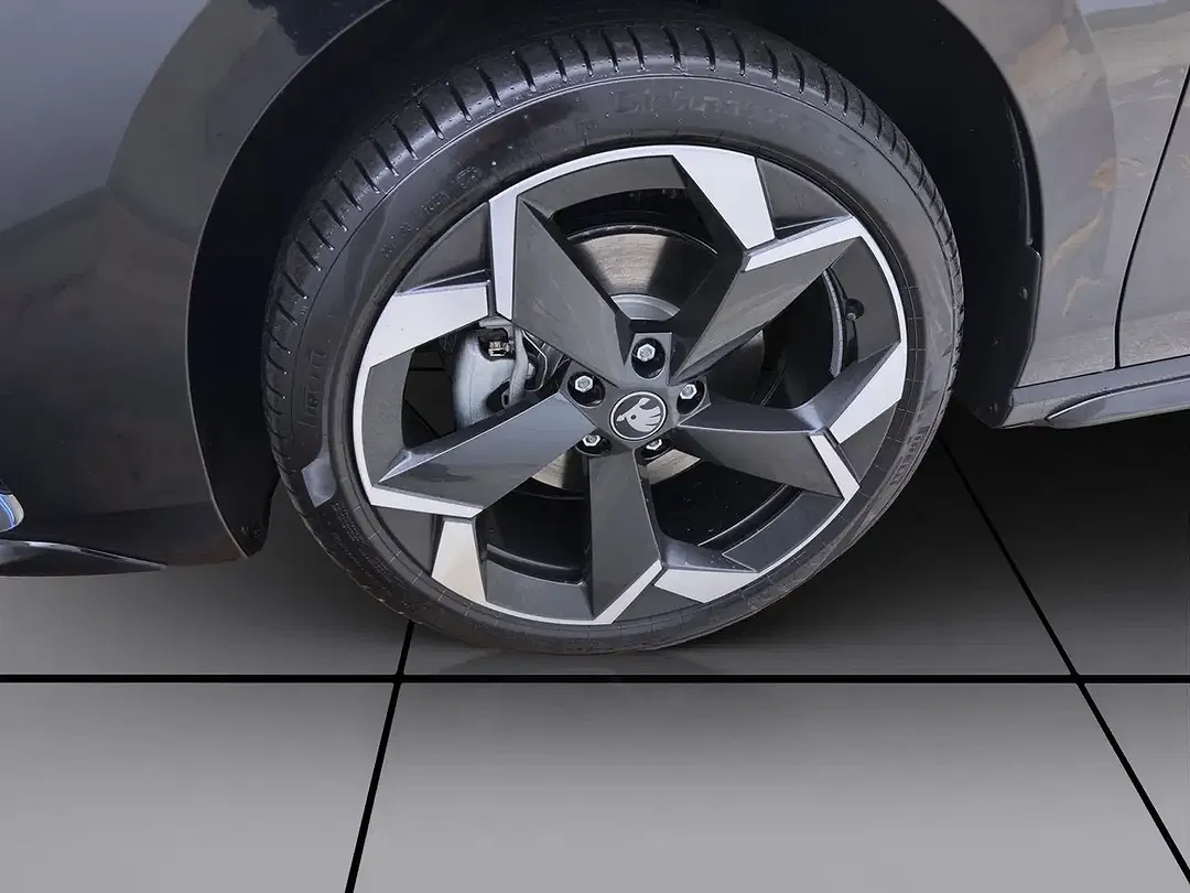 Skoda Superb - Thumbnail 9