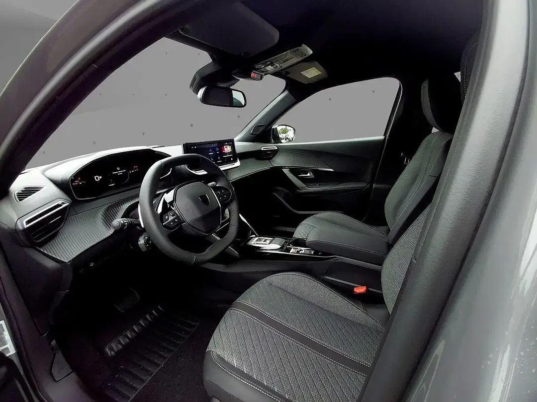 Peugeot 2008 - Thumbnail 6