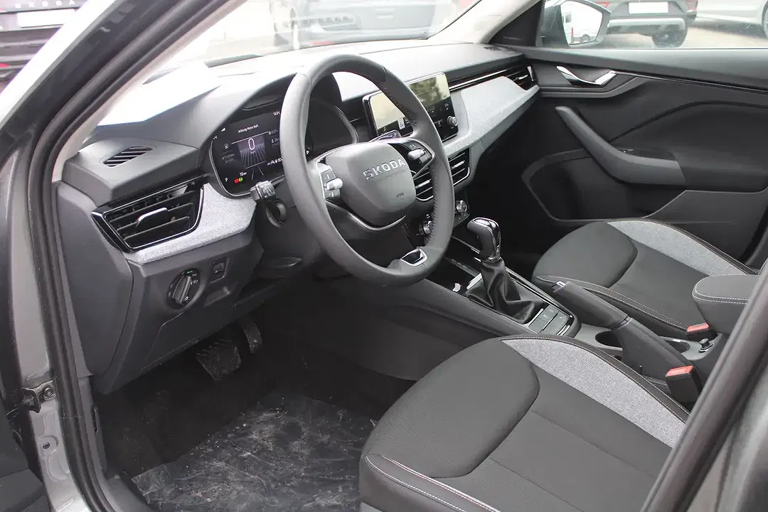 Skoda Kamiq - Thumbnail 3