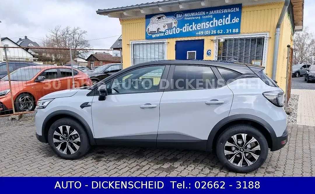 Renault Captur - Thumbnail 2