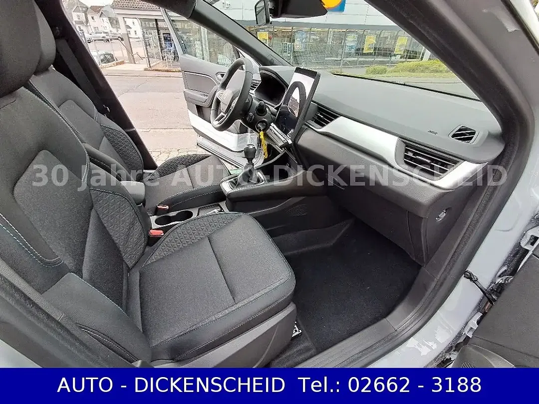 Renault Captur - Thumbnail 6