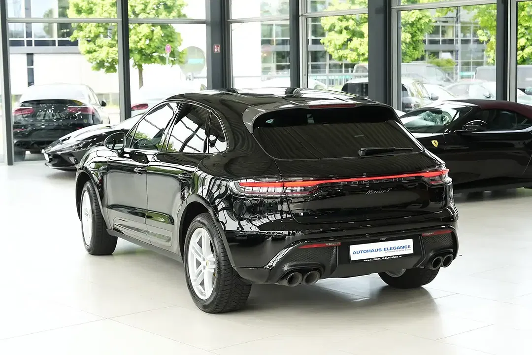 Porsche Macan - Thumbnail 5