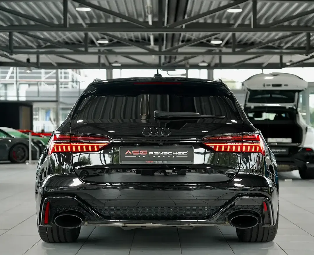 Audi RS6 - Thumbnail 10