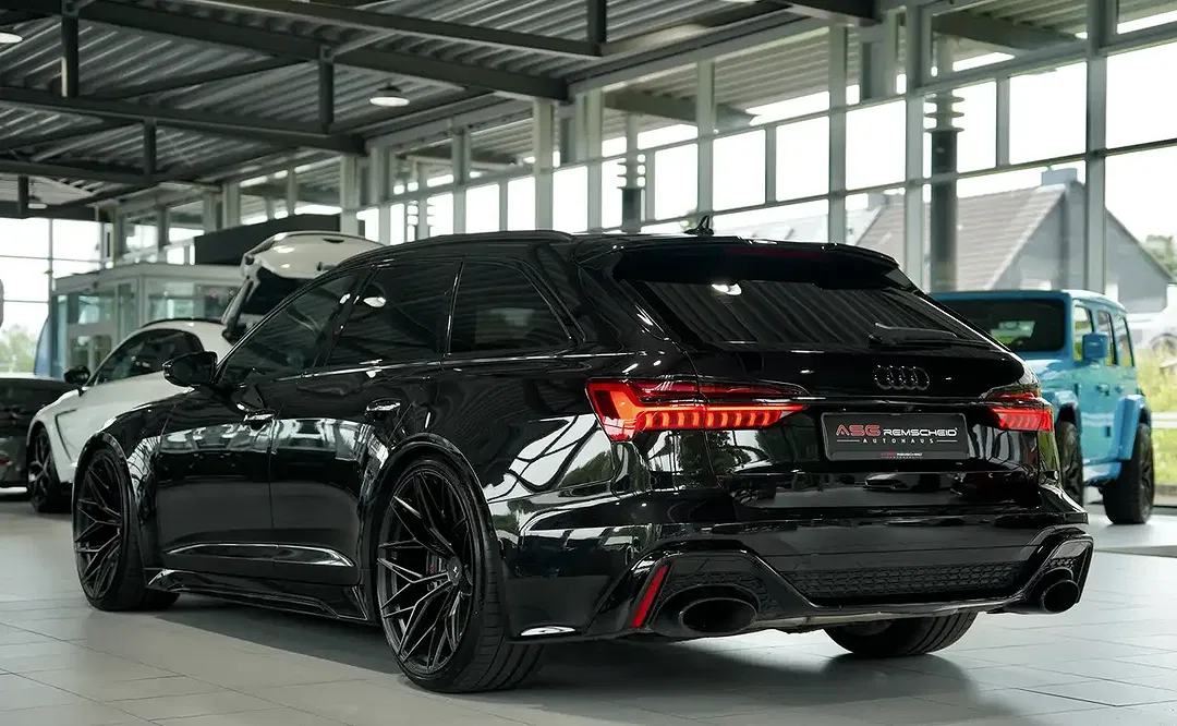 Audi RS6 - Thumbnail 11