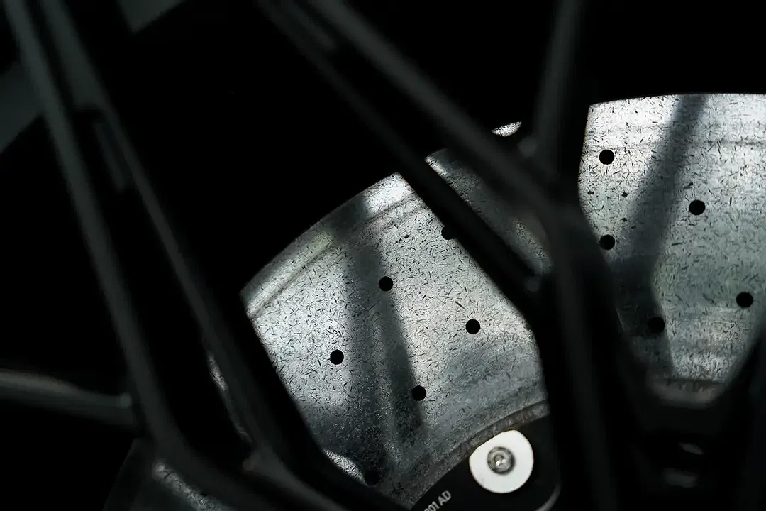 Audi RS6 - Thumbnail 13