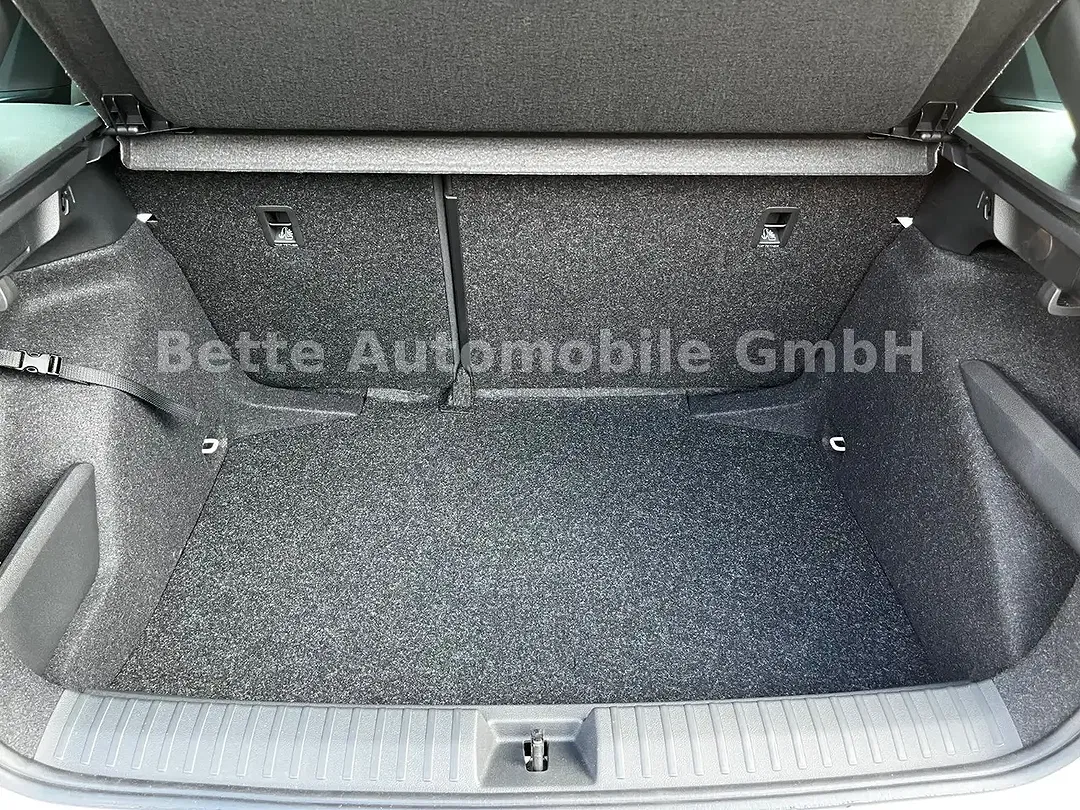 Skoda Kamiq - Thumbnail 12