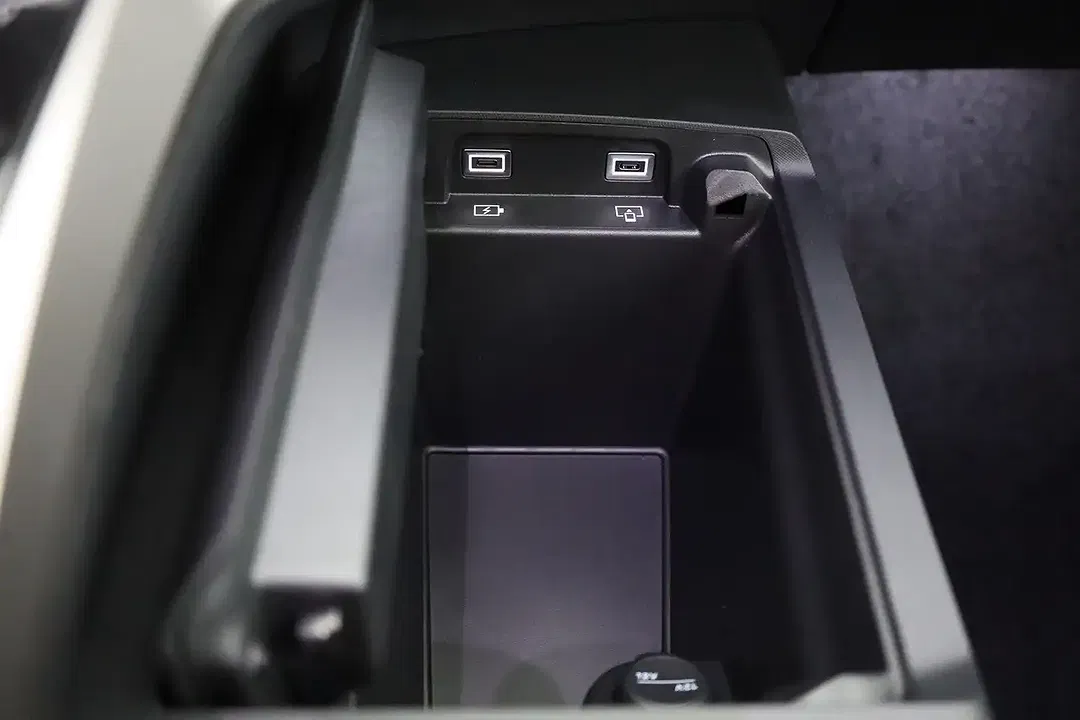 Peugeot 3008 - Thumbnail 12