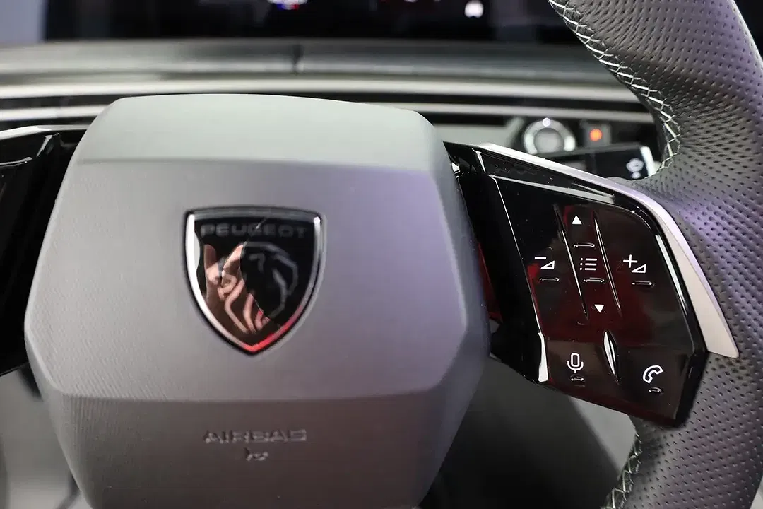 Peugeot 3008 - Thumbnail 17