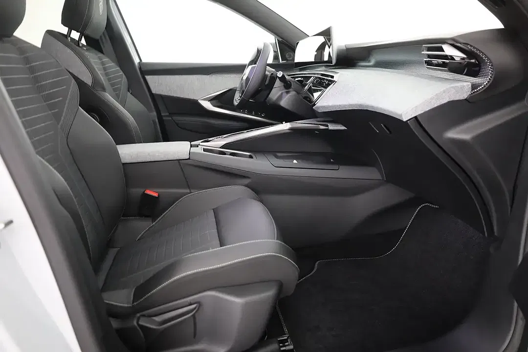Peugeot 3008 - Thumbnail 23