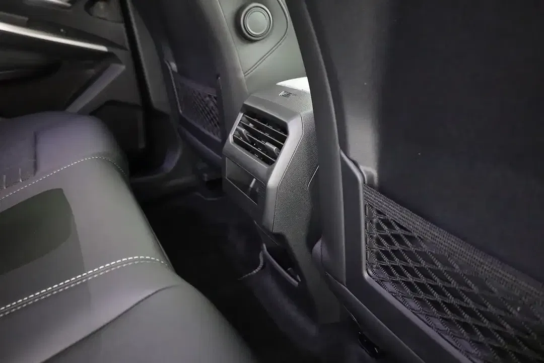 Peugeot 3008 - Thumbnail 28