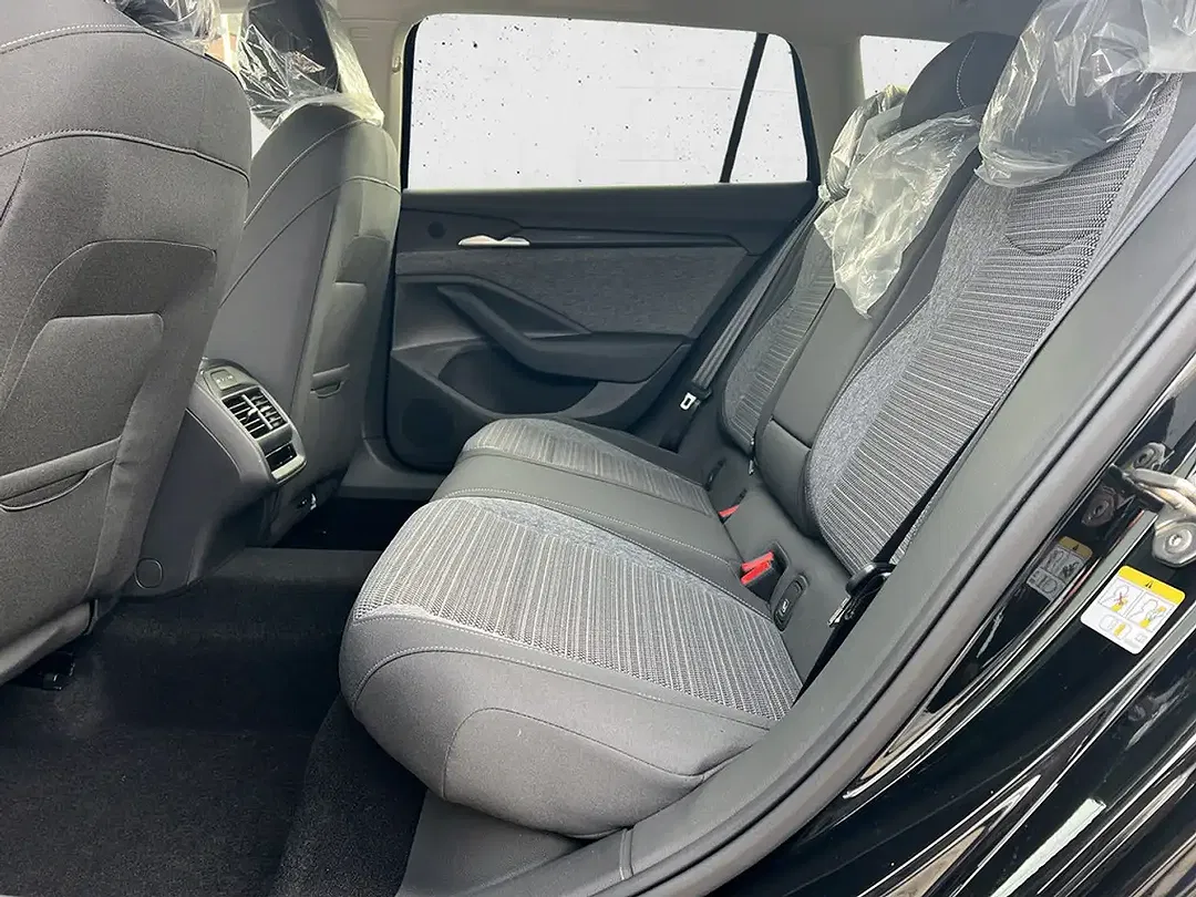 Skoda Superb - Thumbnail 9
