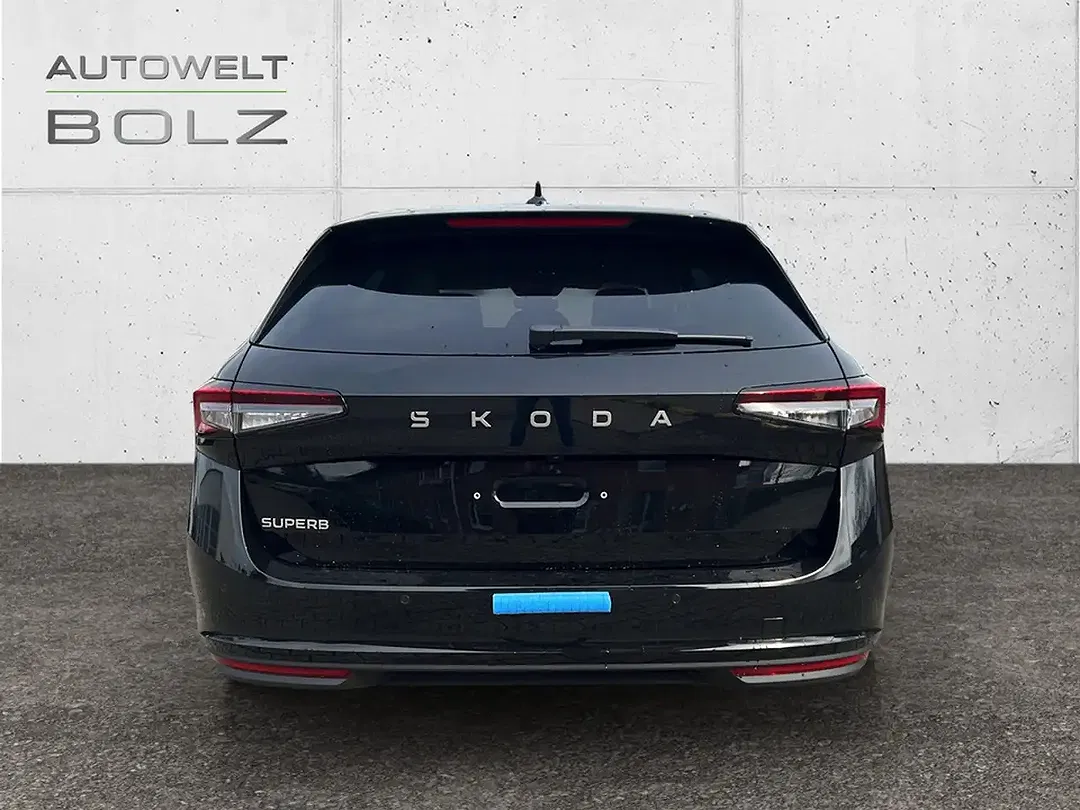 Skoda Superb - Thumbnail 4
