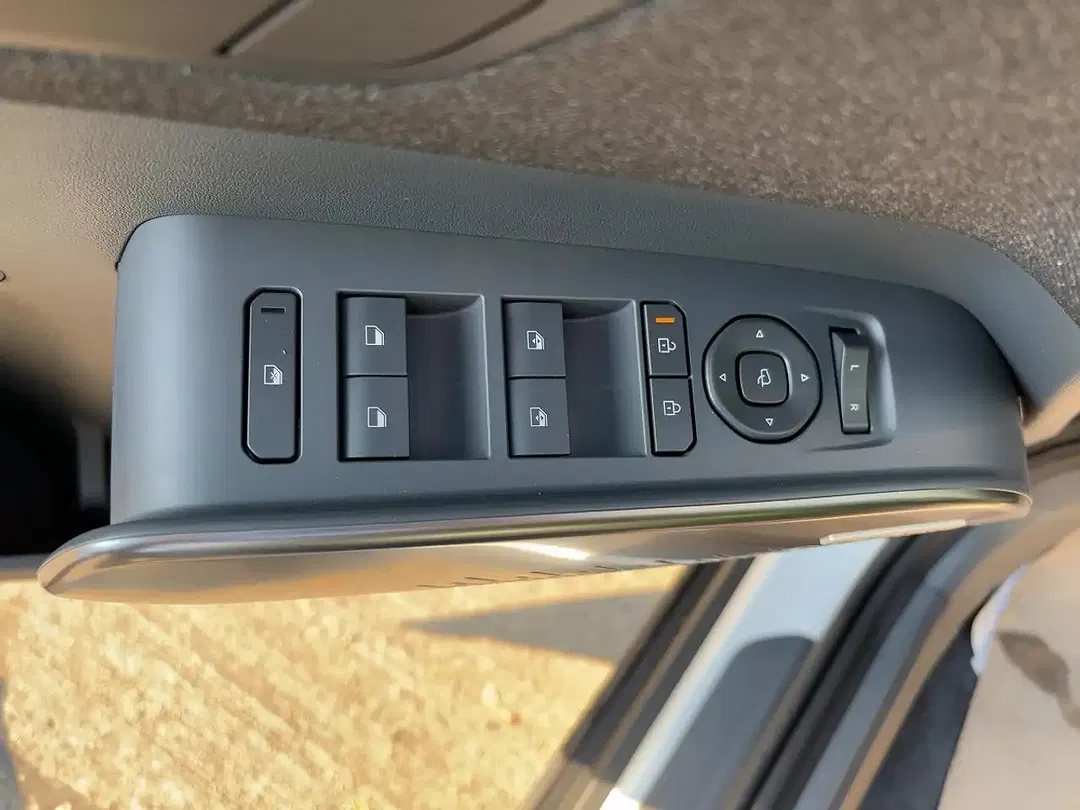 Kia EV2 - Thumbnail 13