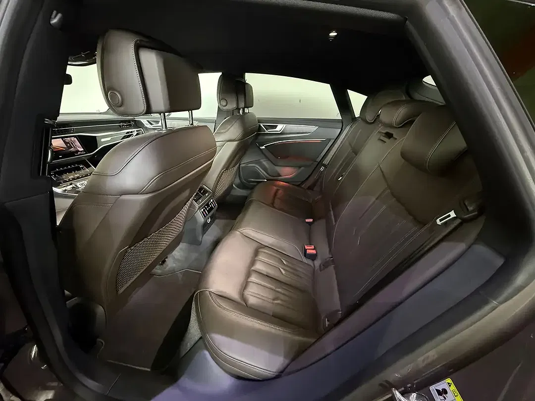 Audi A7 - Thumbnail 10