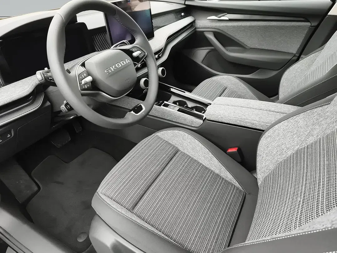 Skoda Superb - Thumbnail 10