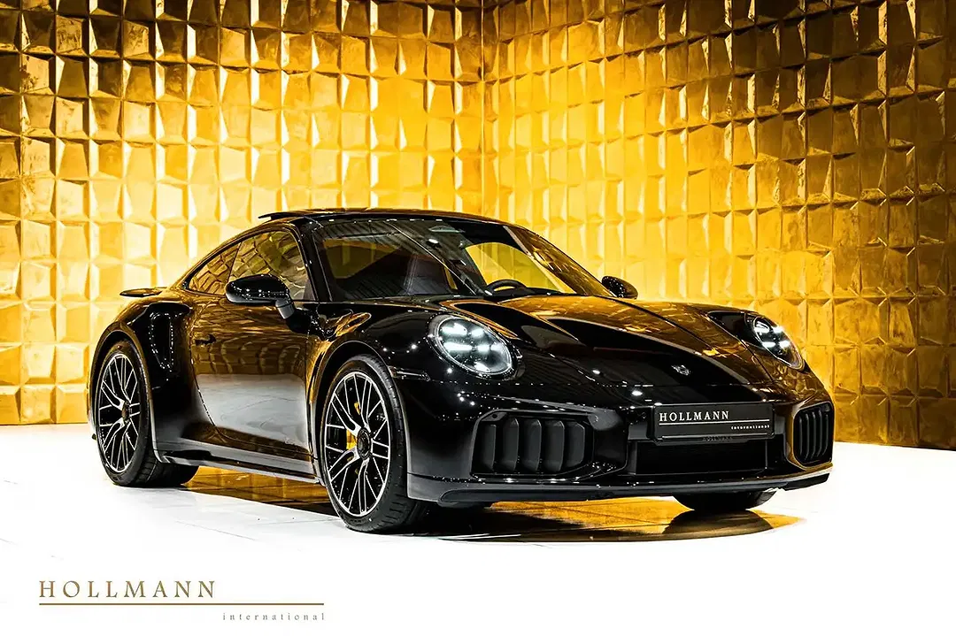Porsche 911 - Thumbnail 1