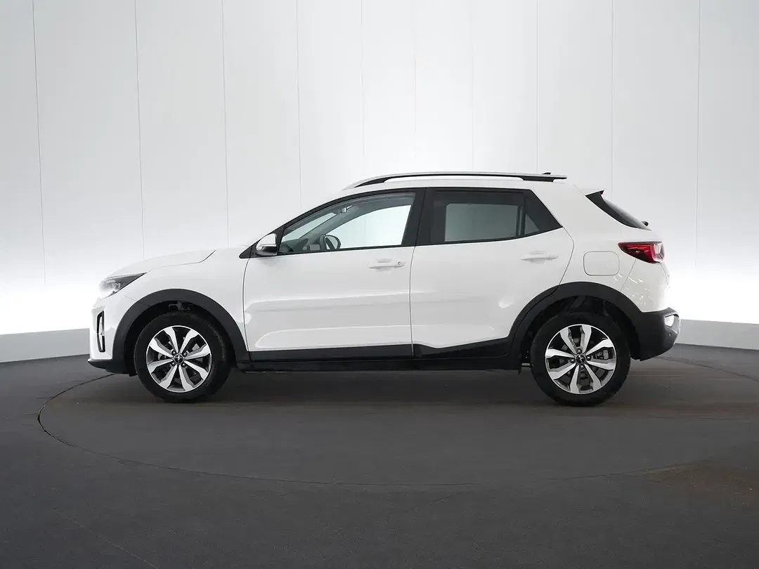 Kia Stonic - Thumbnail 2