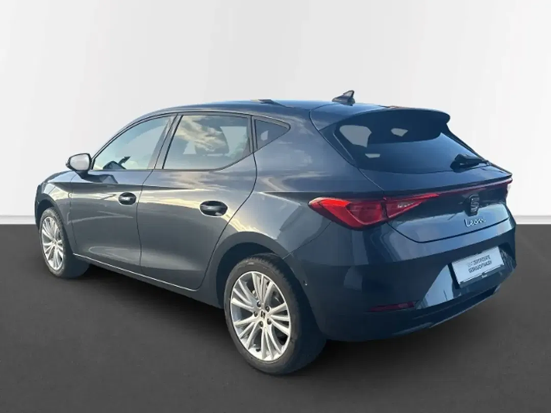 SEAT Leon - Thumbnail 2