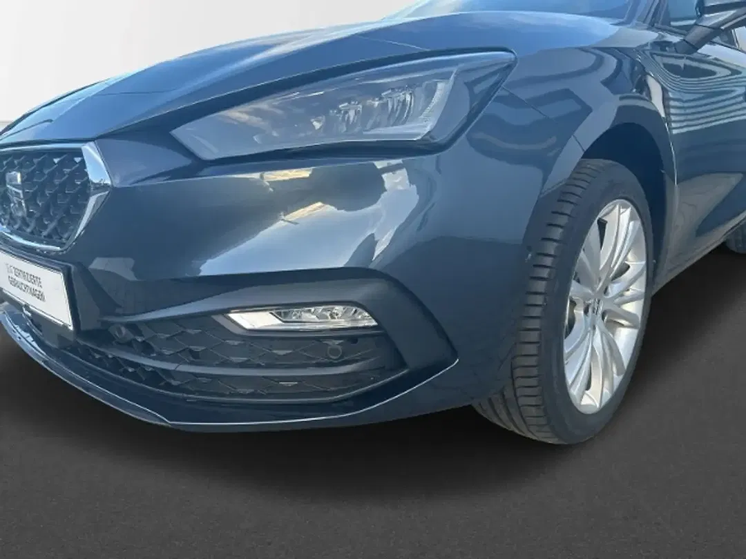 SEAT Leon - Thumbnail 4
