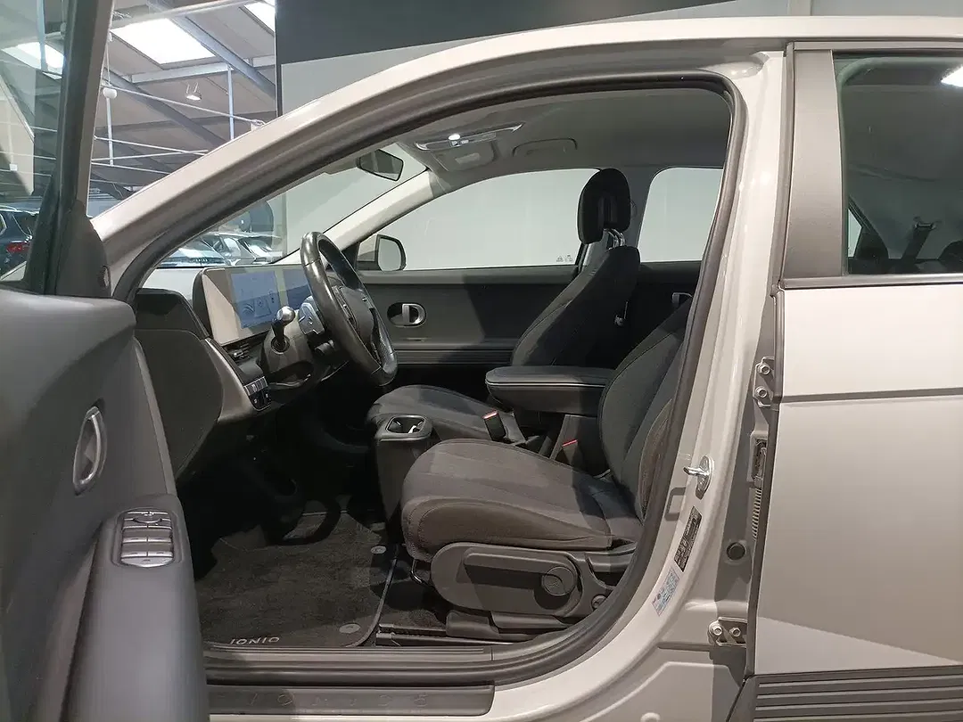 Hyundai IONIQ 5 - Thumbnail 8