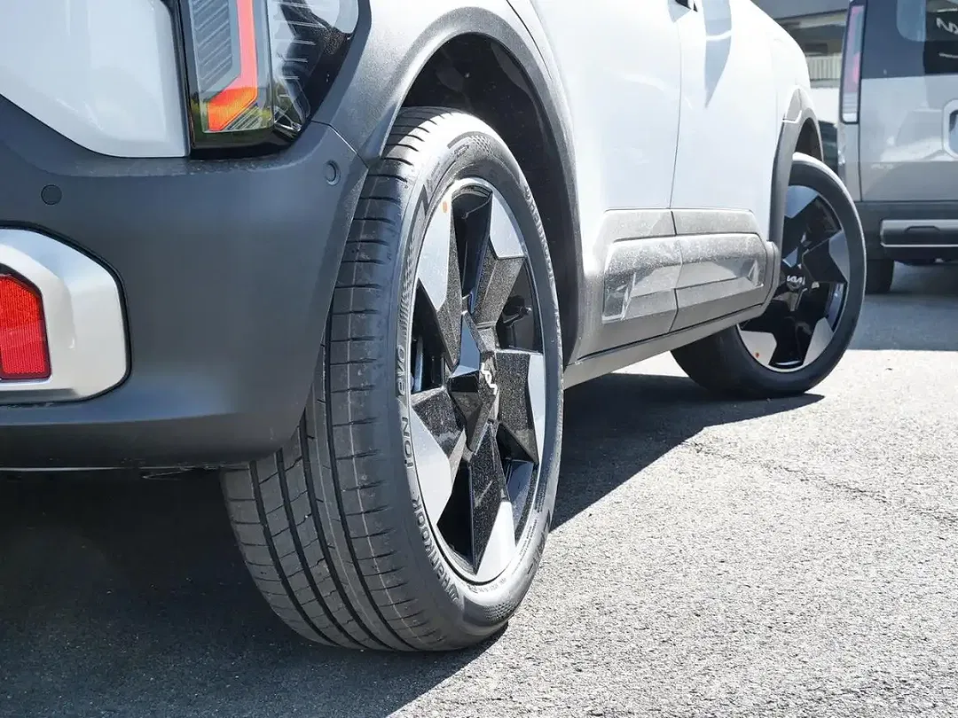 Kia EV2 - Thumbnail 5