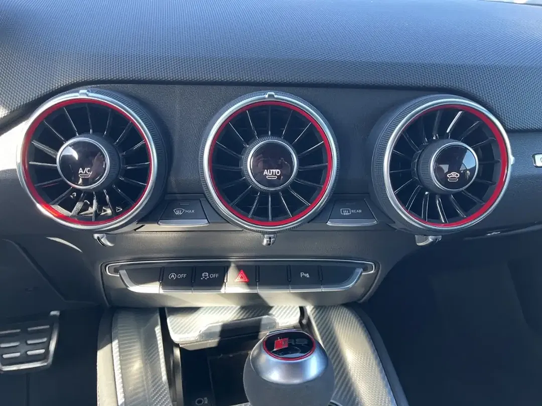 Audi TT RS - Thumbnail 11