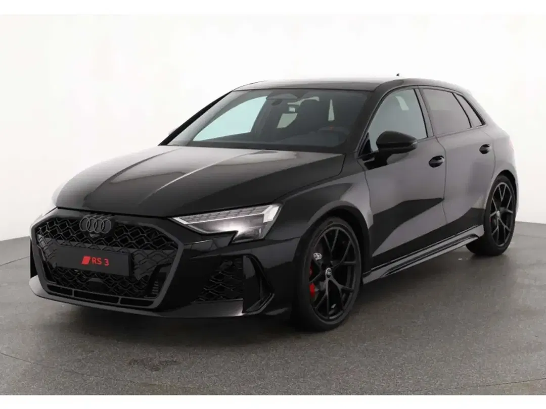 Audi RS3 - Thumbnail 1