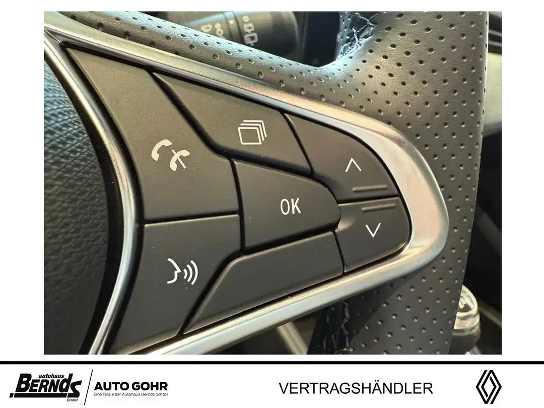Renault Clio - Thumbnail 13