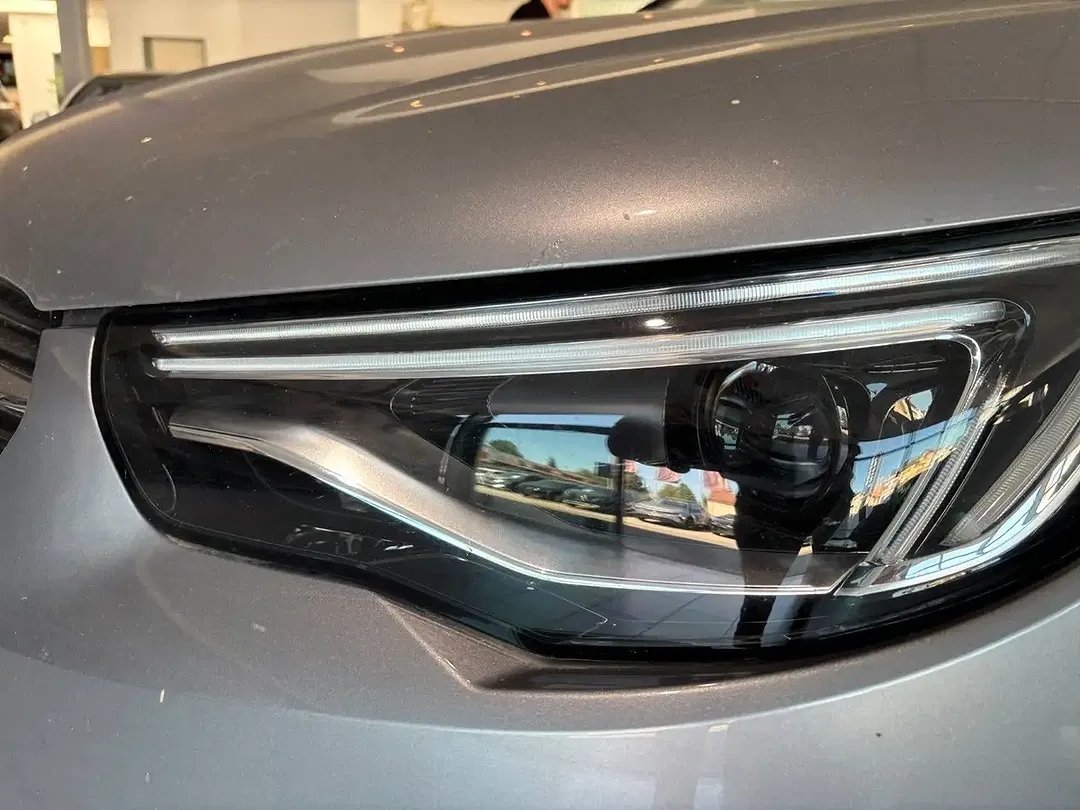 Opel Grandland X - Thumbnail 2
