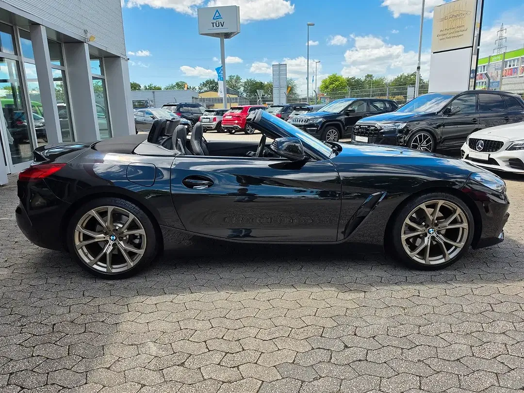 BMW Z4 - Thumbnail 7