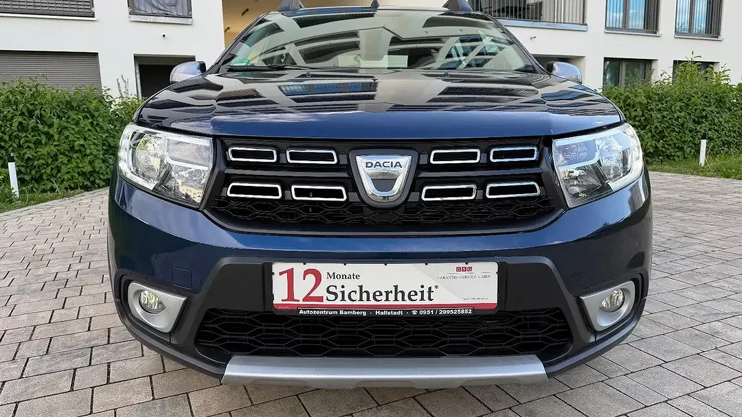 Dacia Sandero - Thumbnail 2
