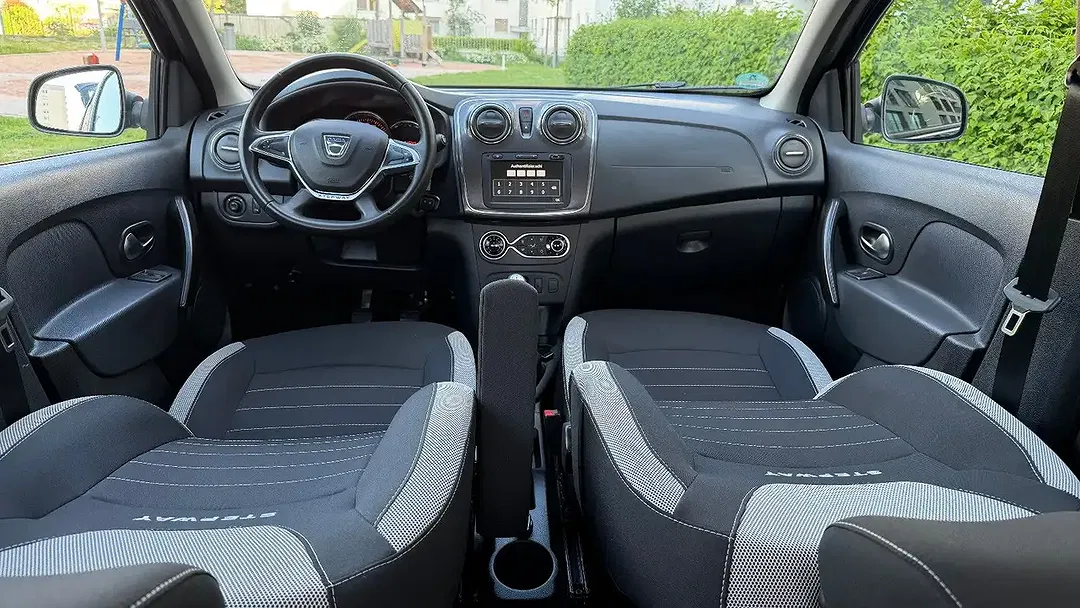 Dacia Sandero - Thumbnail 6