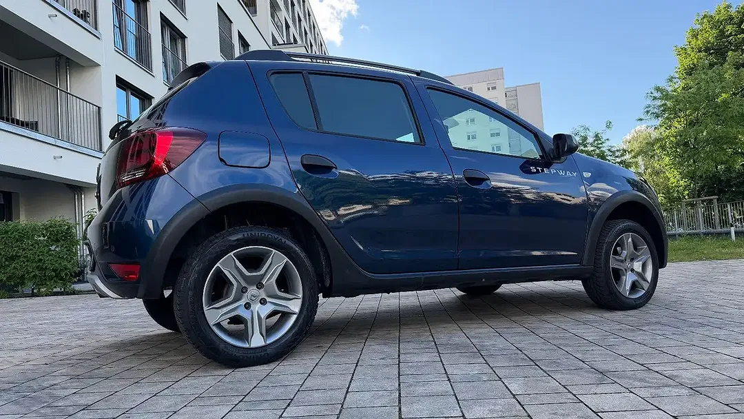 Dacia Sandero - Thumbnail 8