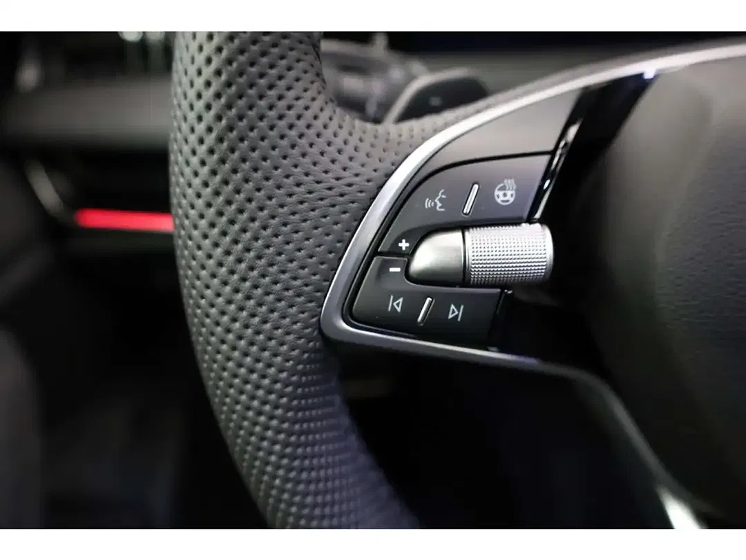 Skoda Superb - Thumbnail 9