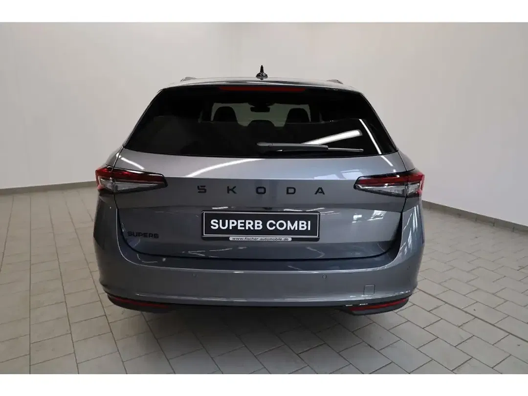 Skoda Superb - Thumbnail 4