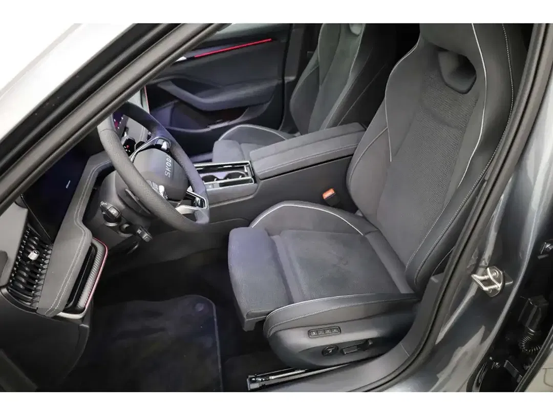 Skoda Superb - Thumbnail 5