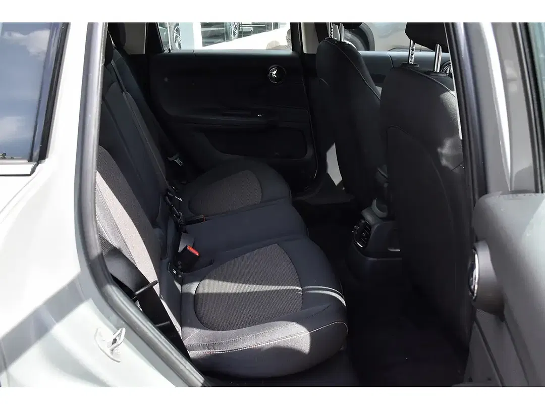 MINI One D Countryman - Thumbnail 8