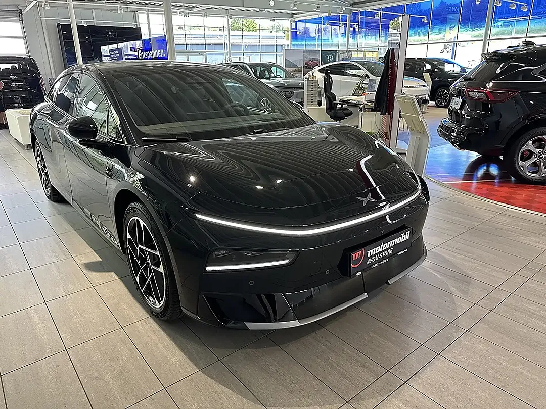 Xpeng P7 RWD Long Range