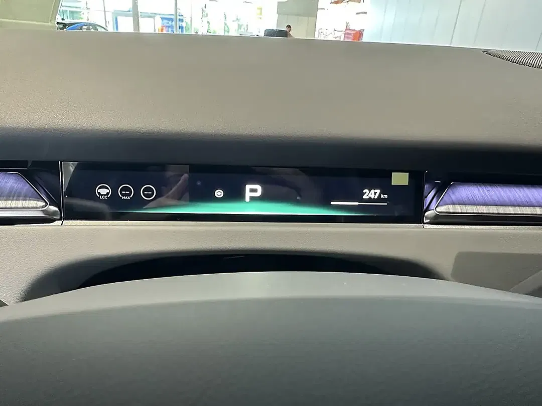 Xpeng P7 - Thumbnail 6
