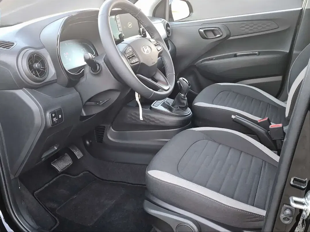 Hyundai i10 - Thumbnail 14